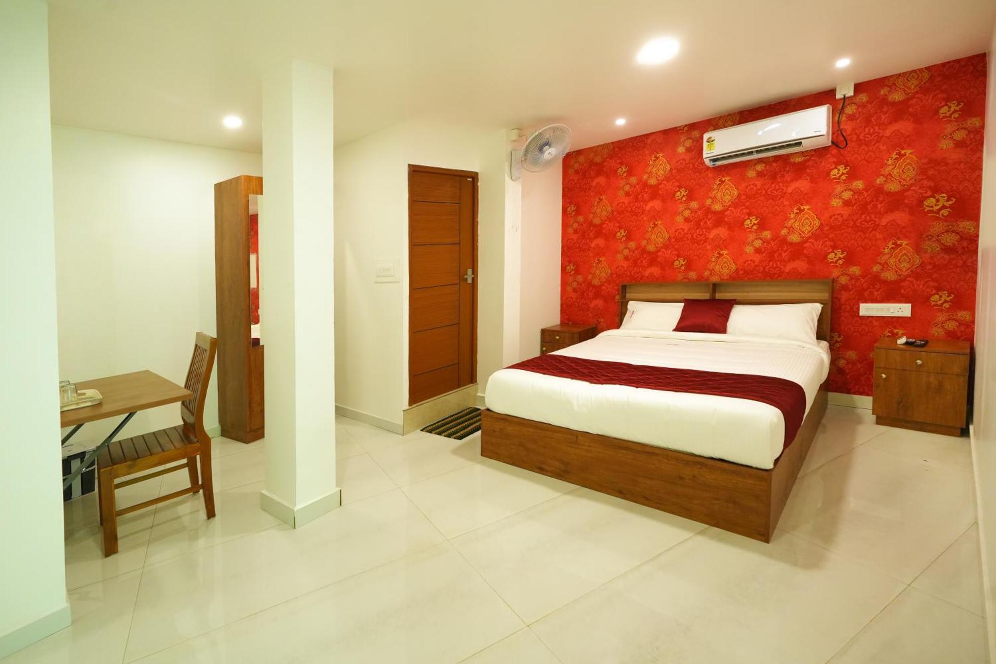 Hotel Amsher Suit Lulu Mall Road Kochi Esterno foto